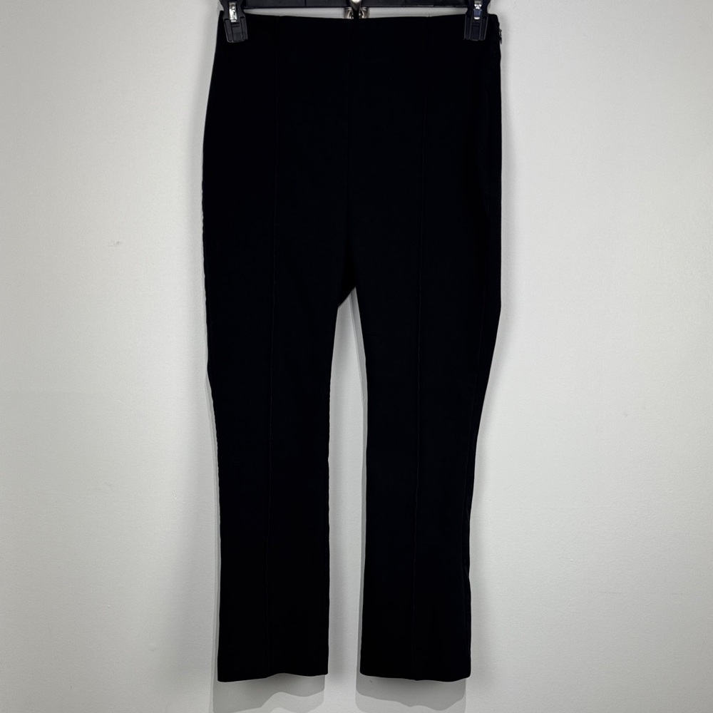 LOFT Women's Classic Black Straight Leg Pants. Size 4
